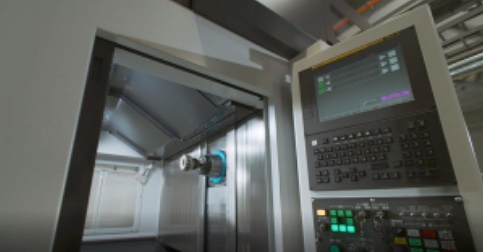 The control panel and side window of the SC-H30a